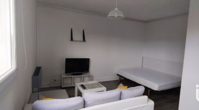 Studio 1 room of 25 m² in Maromme (76150)