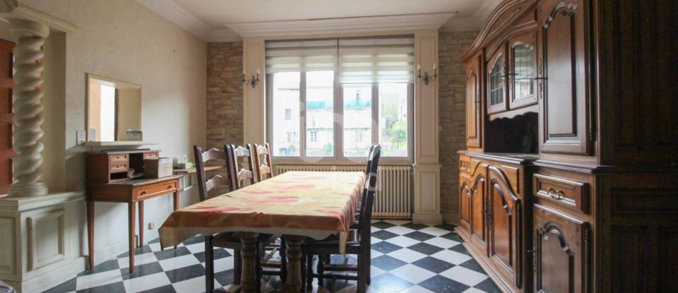 House 5 rooms of 136 m² in Saint-Affrique (12400)