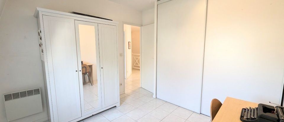 House 6 rooms of 131 m² in Bordeaux (33200)