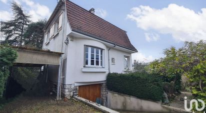 House 6 rooms of 101 m² in Saint-Prix (95390)