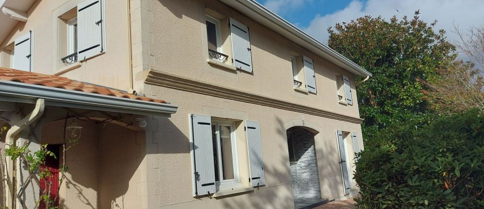 Maison 6 pièces de 165 m² à Andernos-les-Bains (33510)