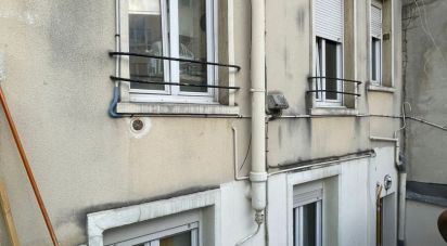 Building in Aubervilliers (93300) of 104 m²