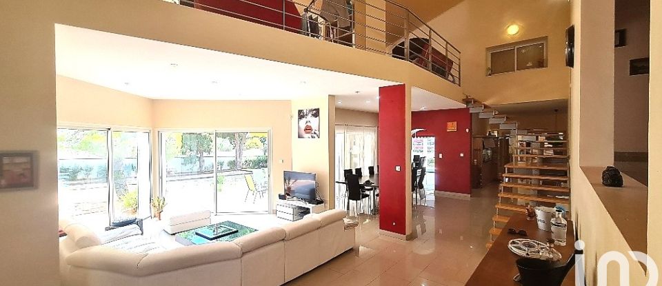 Architect house 7 rooms of 380 m² in Narbonne (11100)