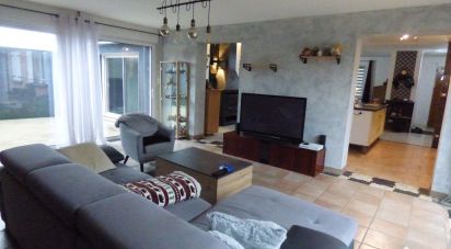 House 4 rooms of 144 m² in Leuvrigny (51700)