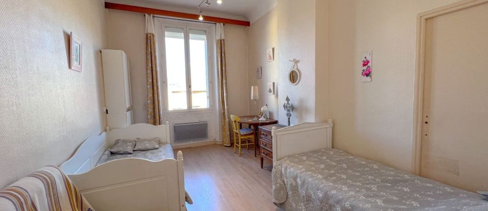 Appartement 13 pièces de 229 m² à Draguignan (83300)