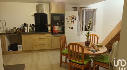 House 3 rooms of 90 m² in La Puye (86260)