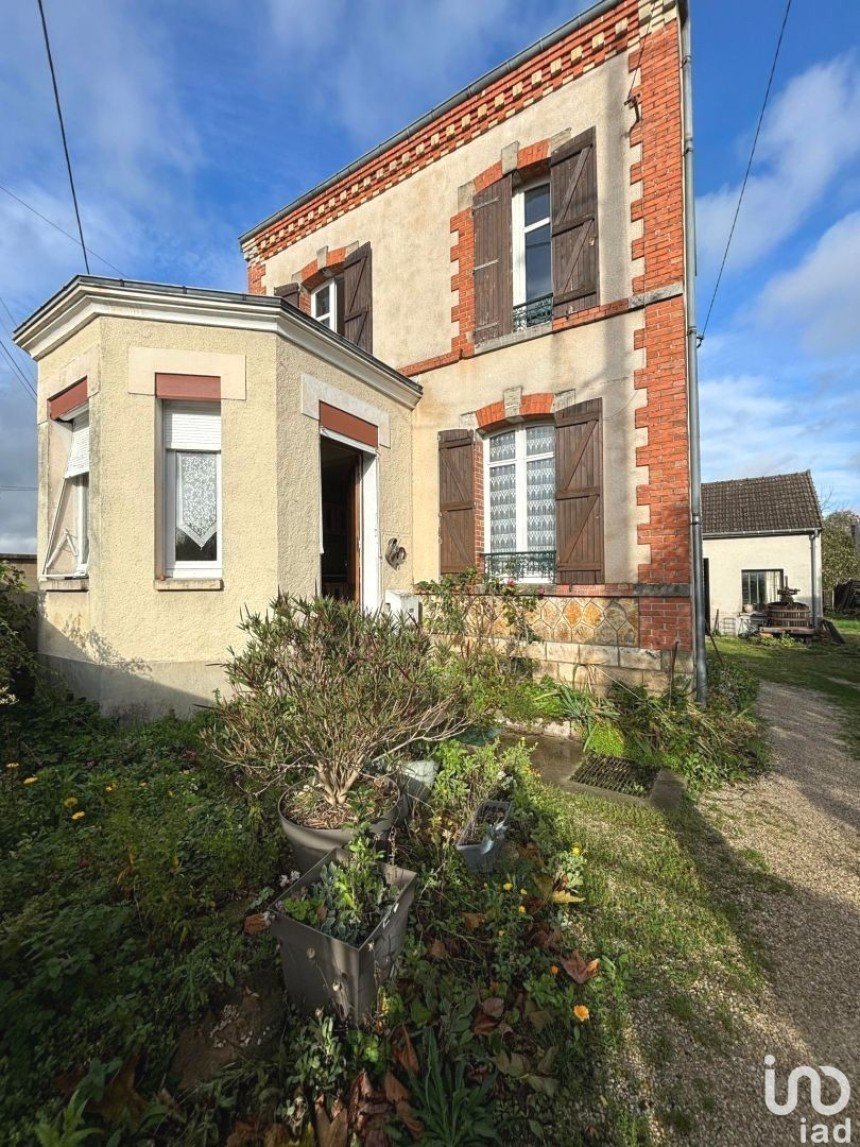 House 7 rooms of 99 m² in Romilly-sur-Seine (10100)