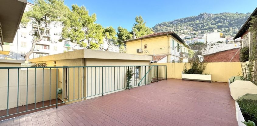 Apartment 3 rooms of 78 m² in Nice (06300)