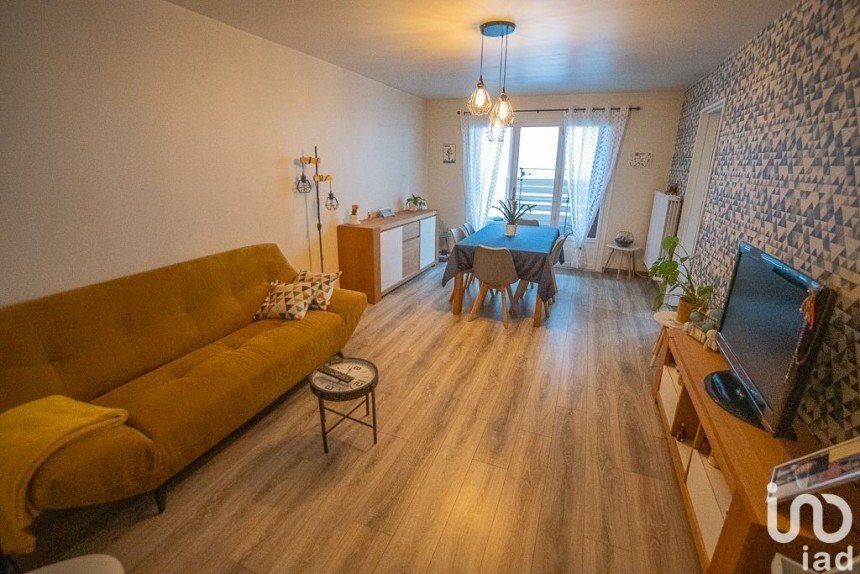 Appartement 3 pièces de 77 m² à Pau (64000)