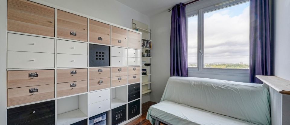 Apartment 3 rooms of 74 m² in Livry-Gargan (93190)