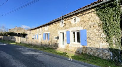 House 5 rooms of 120 m² in Voulême (86400)