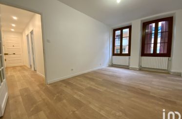 Appartement 3 pièces de 58 m² à Annecy (74000)
