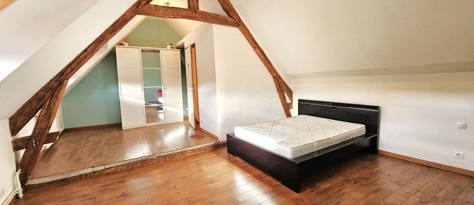 House 7 rooms of 185 m² in Auneau-Bleury-Saint-Symphorien (28700)