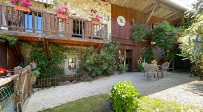 House 7 rooms of 213 m² in Le Noyer (73340)