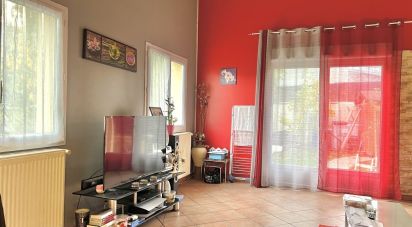 House 3 rooms of 90 m² in Massy (91300)