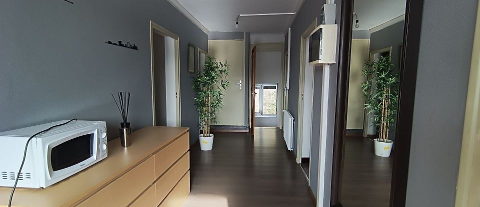 Building in Givet (08600) of 204 m²