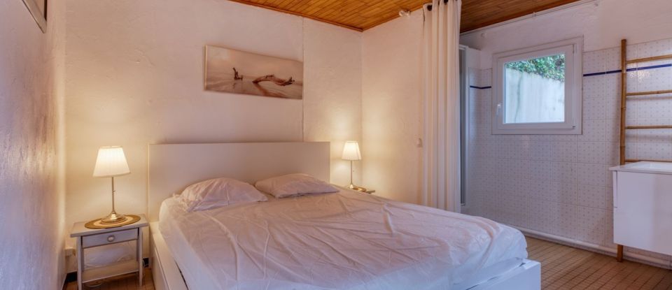 Maison 12 pièces de 220 m² à Lège-Cap-Ferret (33950)