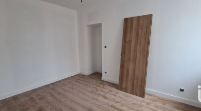 Apartment 3 rooms of 60 m² in Saint-Chamond (42400)