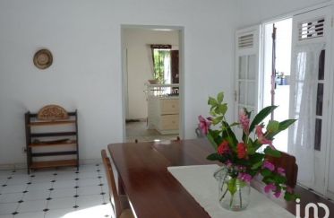 House 9 rooms of 248 m² in Le Moule (97160)