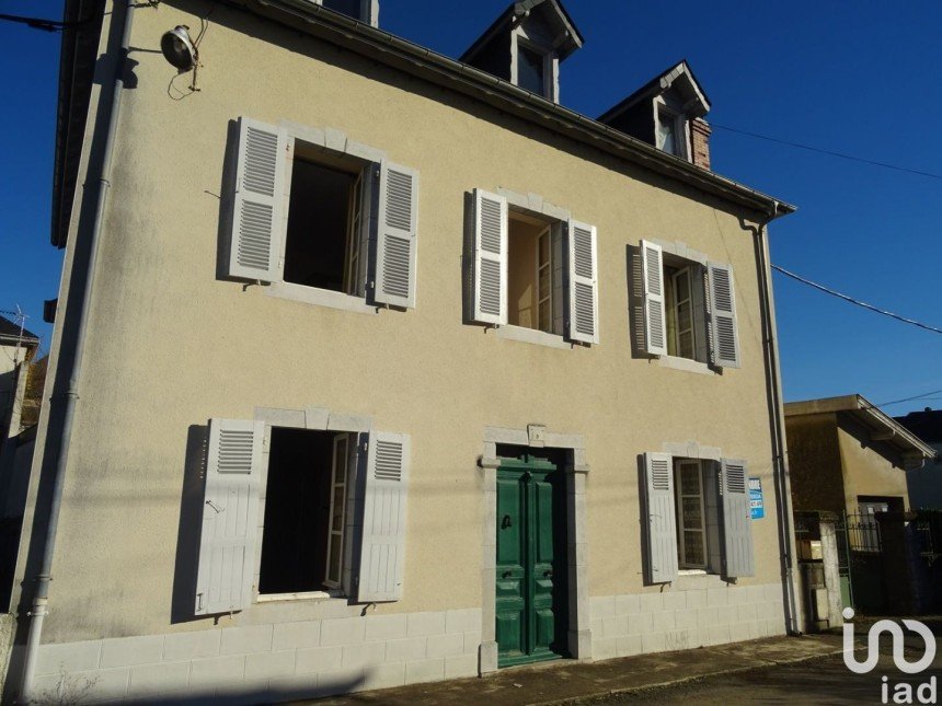Maison 7 pièces de 138 m² à Mauléon-Licharre (64130)