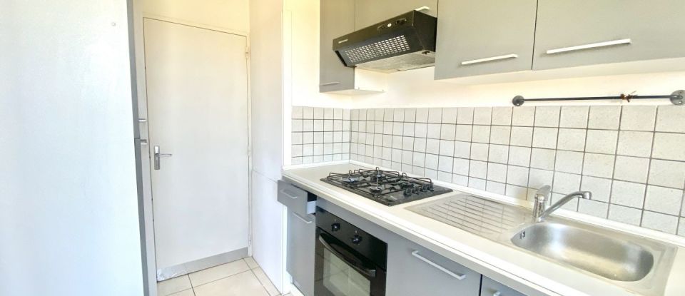 Appartement 3 pièces de 56 m² à Lapalud (84840)