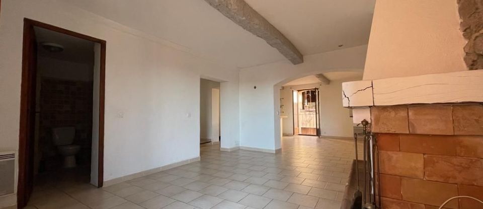 House 5 rooms of 105 m² in Roquebrune-sur-Argens (83520)