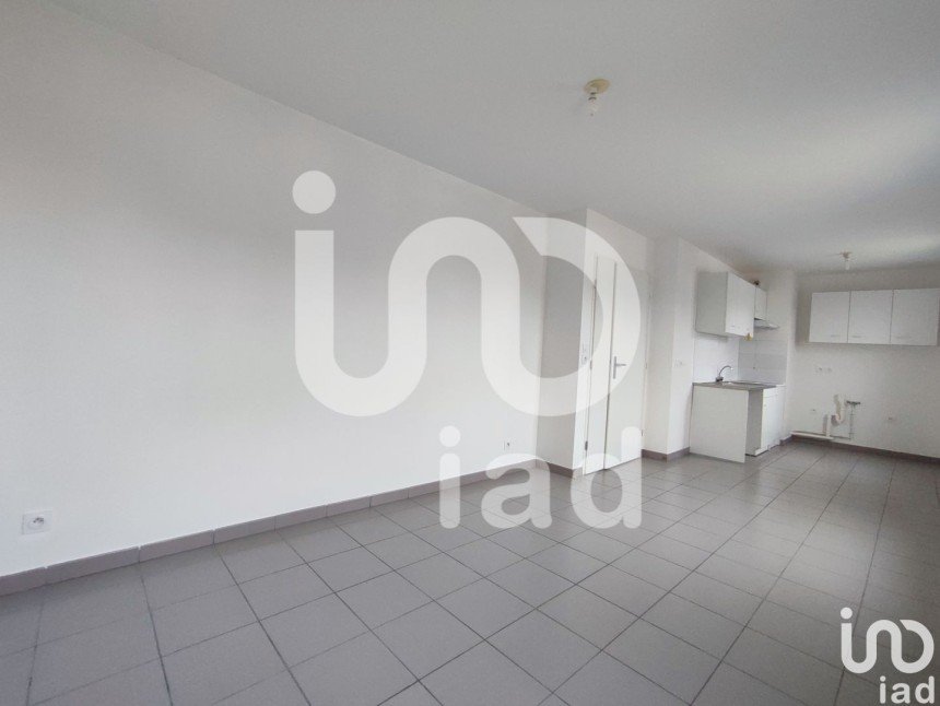 Apartment 1 room of 29 m² in Nanteuil-le-Haudouin (60440)