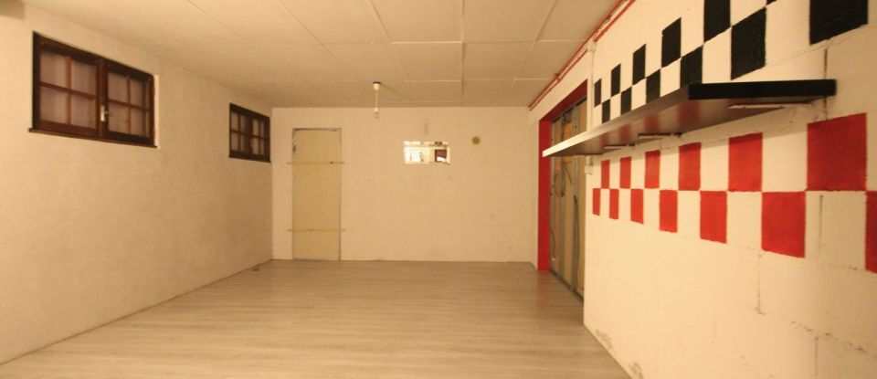 Maison 7 pièces de 165 m² à Rodez (12000)
