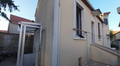 House 7 rooms of 136 m² in Les Pavillons-sous-Bois (93320)