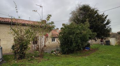 House 4 rooms of 77 m² in Brion-près-Thouet (79290)