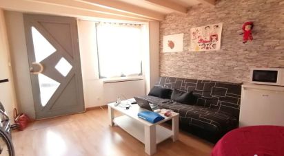 House 2 rooms of 31 m² in Luçon (85400)