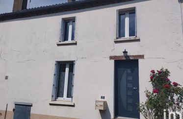 House 3 rooms of 90 m² in SAINT-MACAIRE-EN-MAUGES (49450)
