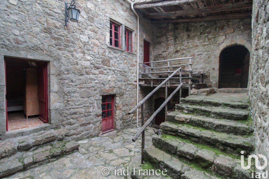 Castle 10 rooms of 232 m² in Soudorgues (30460)
