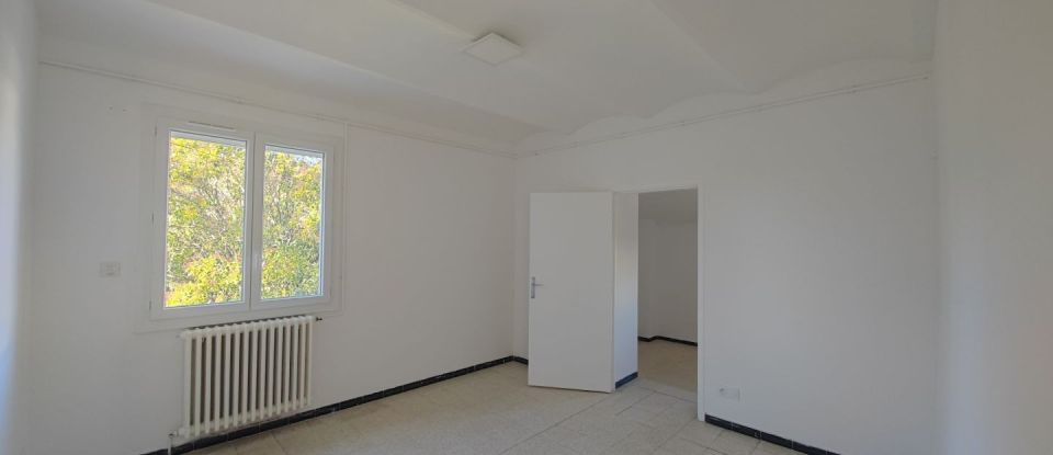 Appartement 5 pièces de 86 m² à Alès (30100)