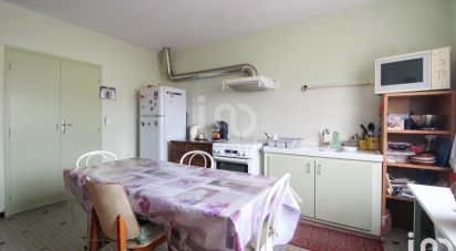 Apartment 5 rooms of 105 m² in Saint-Affrique (12400)