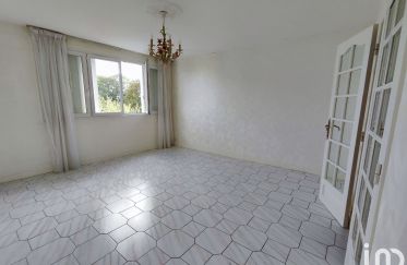 Apartment 3 rooms of 66 m² in Châlons-en-Champagne (51000)