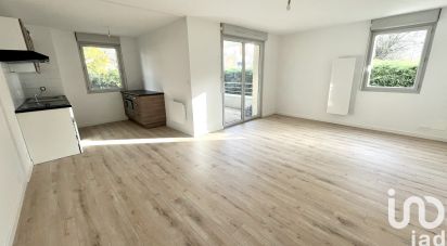 Apartment 3 rooms of 60 m² in Tours (37200)