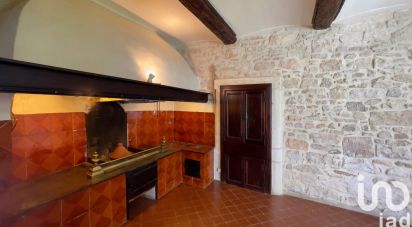 Maison traditionnelle 8 pièces de 200 m² à Saussines (34160)