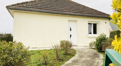 House 4 rooms of 78 m² in DUCEY (50220)