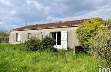 House 4 rooms of 87 m² in Rezé (44400)