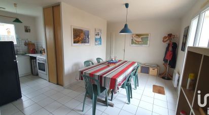 House 5 rooms of 75 m² in Saint-Vincent-sur-Jard (85520)