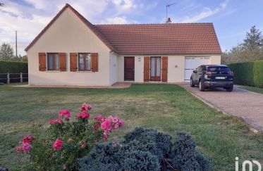 House 4 rooms of 92 m² in Viglain (45600)