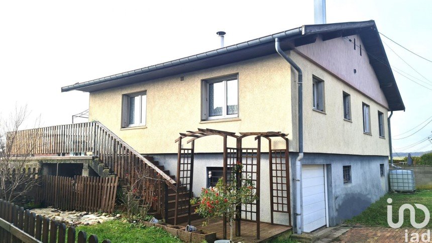 House 6 rooms of 106 m² in Uxegney (88390)