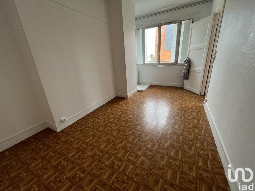 Appartement 2 pièces de 35 m² à Aubervilliers (93300)