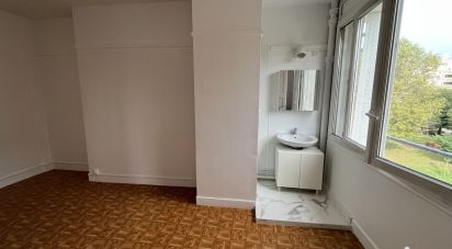 Apartment 2 rooms of 35 m² in Aubervilliers (93300)