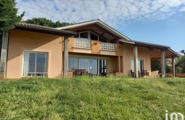 House 5 rooms of 156 m² in Moissac (82200)