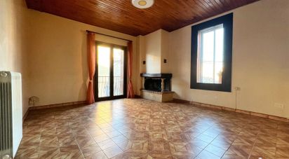 House 4 rooms of 156 m² in Espira-de-l'Agly (66600)