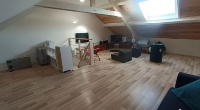 Maison 4 pièces de 160 m² à Coudekerque-Branche (59210)