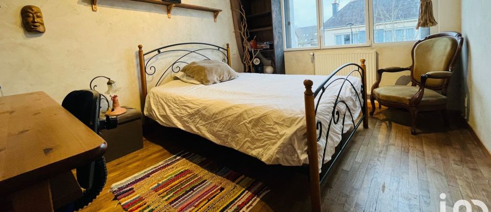House 7 rooms of 169 m² in Rennes (35000)