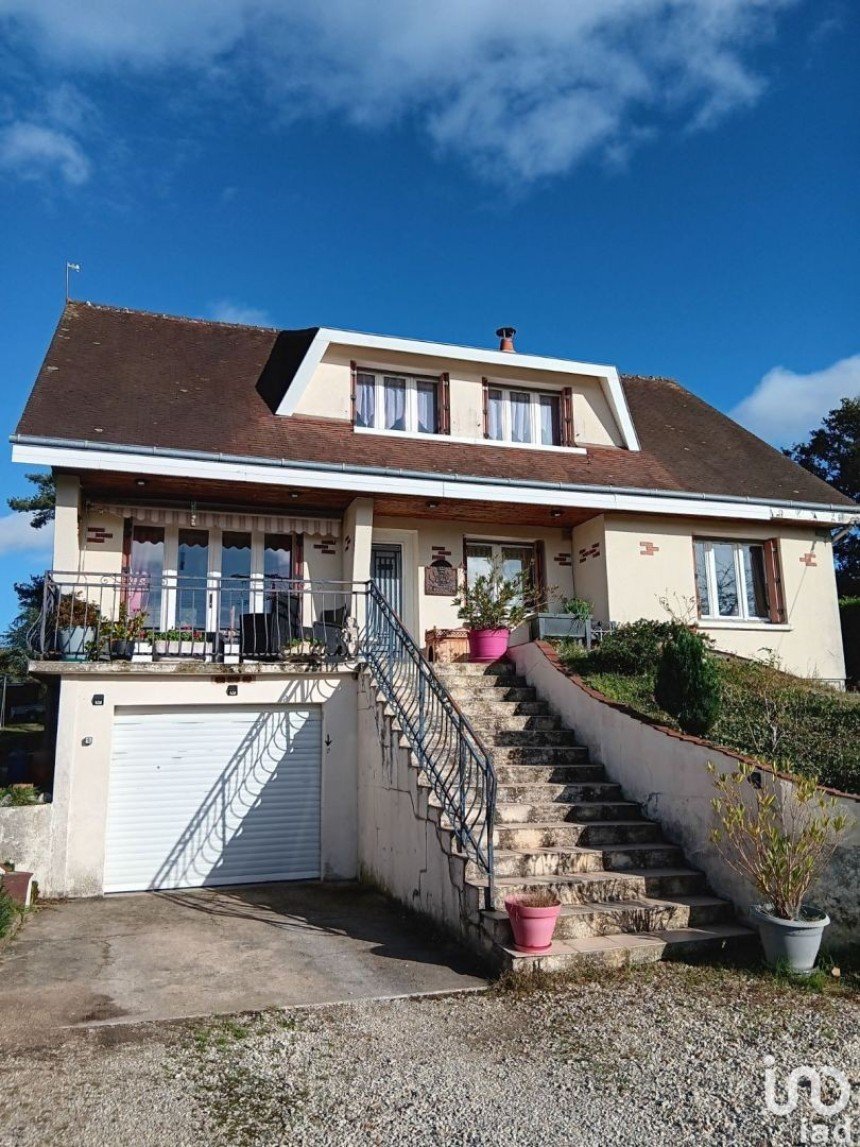 Maison 7 pièces de 135 m² à Ouzouer-sur-Loire (45570)